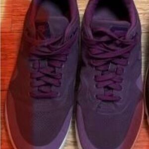 Nikes Purple Sneakers